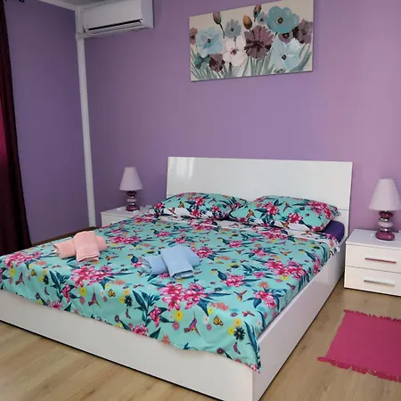 Apartment Modry *