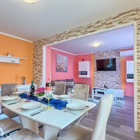 Apartment Modry